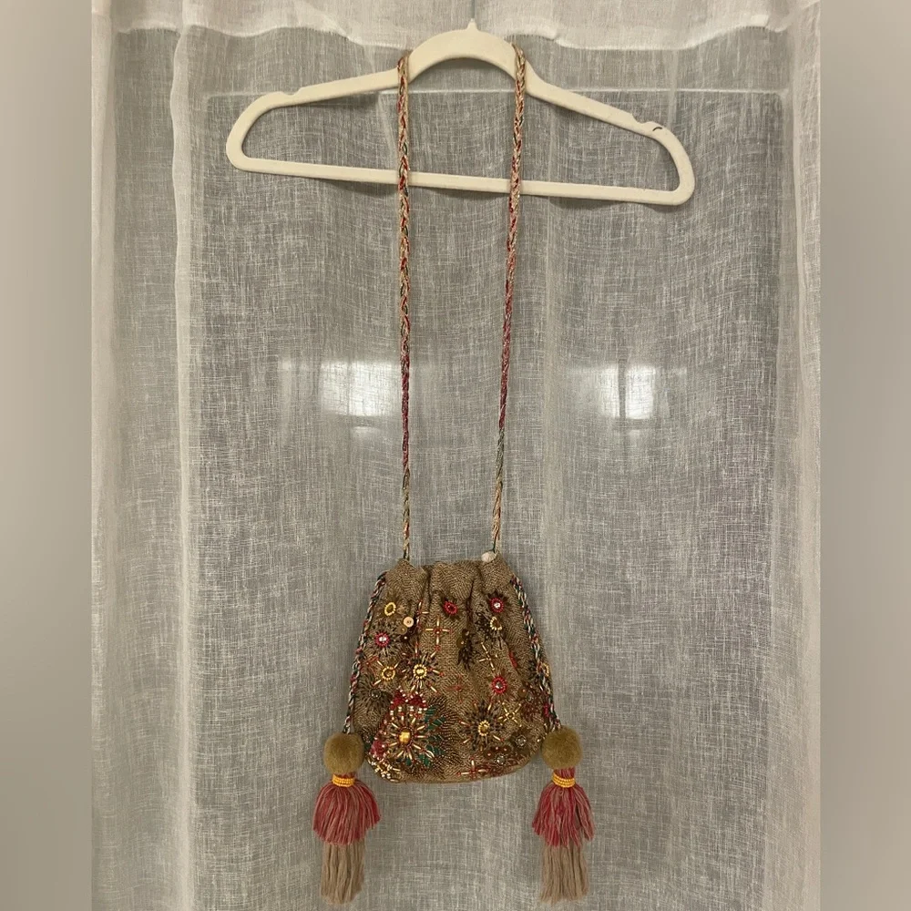Zara Beaded Tassel Small Bag - Picture 3 of 7